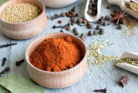 Spices Seeds red white