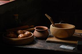 Wood Pots and Shadow