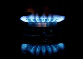 Blue gradient gas flames on the stove