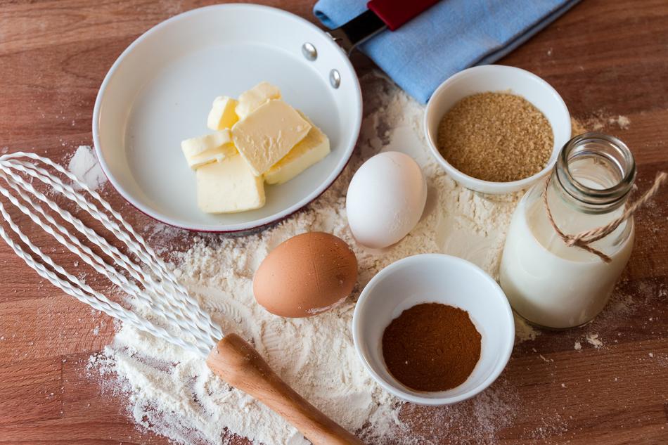 ingredients for the cake