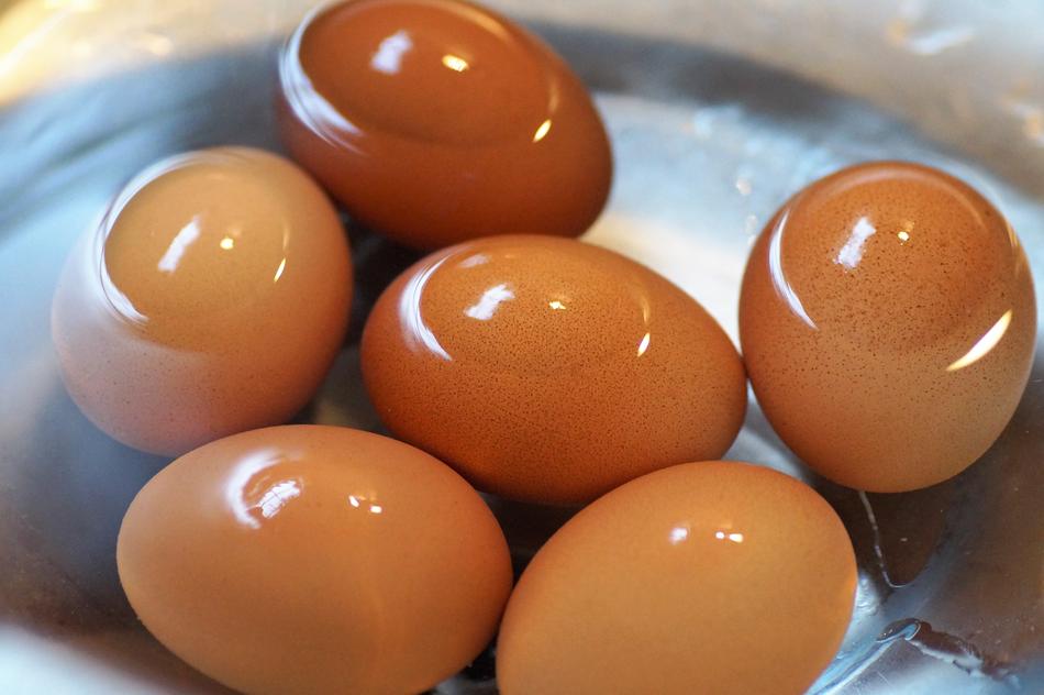 boiled eggs in water close-up