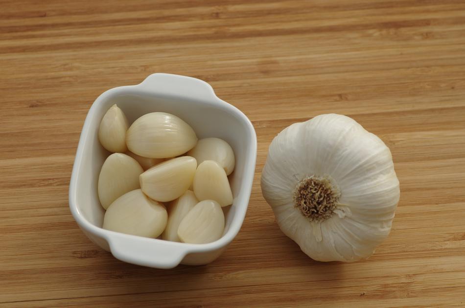 white Garlic Food