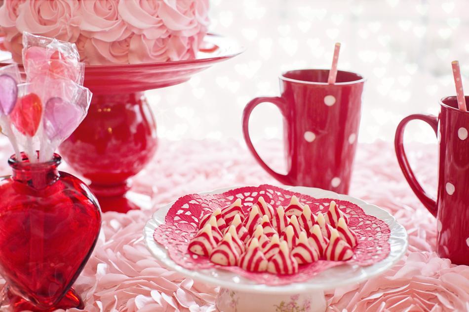 Beautiful and colorful dessert and drinks in the colorful tableware, on the Valentine's Day
