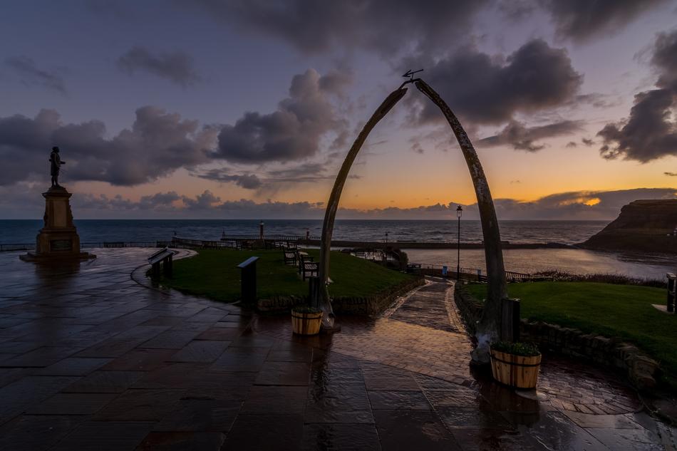 Whalebone Arch on coast at dusk, uk, ebgland, Whitby