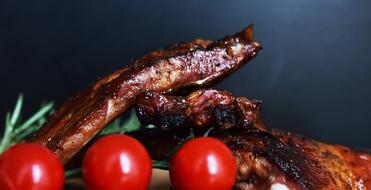 Grill Meat Ribs and tomato