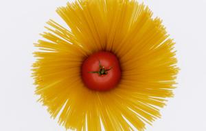 Pasta and tomato flower