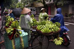 Hanoi Street Food Early Morning In