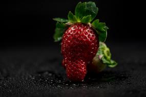 Strawberry Fruit shape