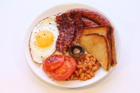 english breakfast with bacon