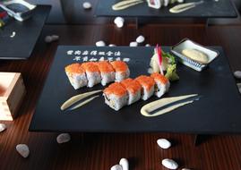 Maki Roll Sushi J