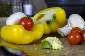 Paprika Tomato Mushroom