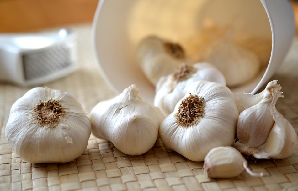 Garlic Cloves in bowl on table