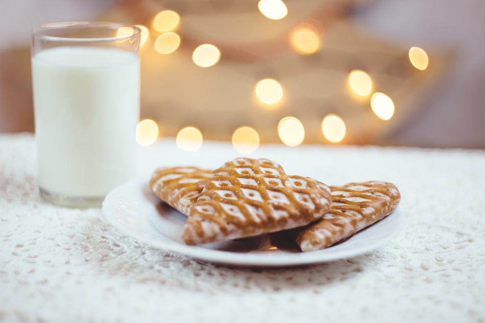 cookies and milk for christmas