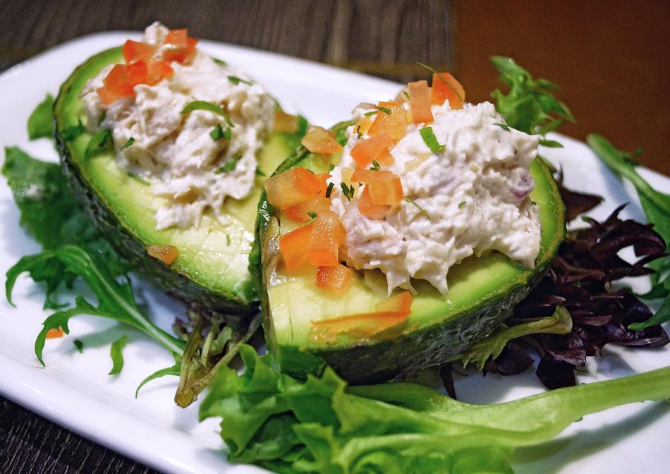 Avocado with topping, Starter