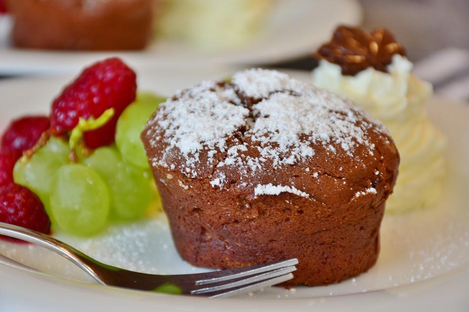 Muffin Cake Tart and grapes