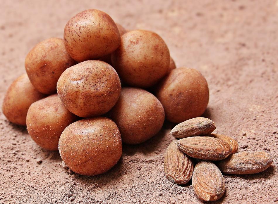 almonds near potatoes