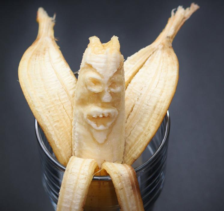 carved Bananas Peel