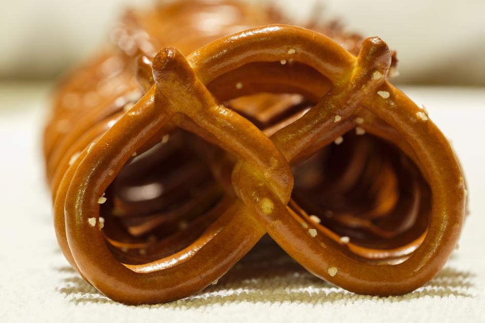 Pretzel Pretzels Prezel Lye