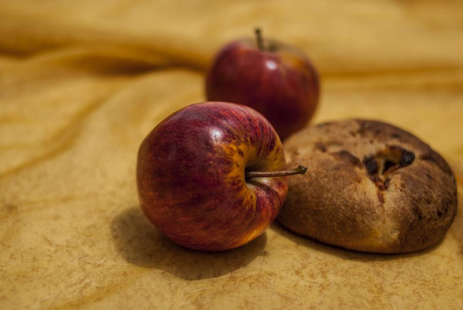 Bread Fruit Apple