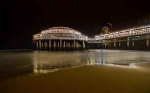 Pier Scheveningen Beach