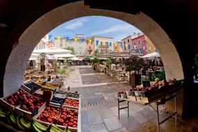 French Riviera Arch Arched