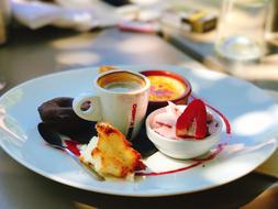 Cafe Gourmand Coffee Dessert