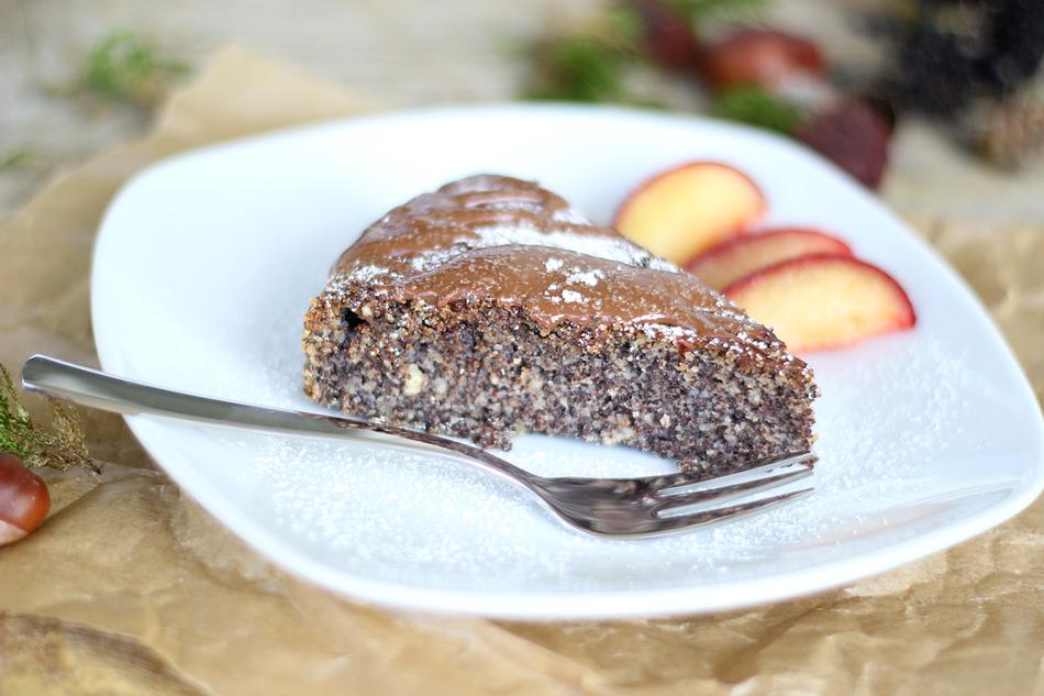 Poppy Cake Plum