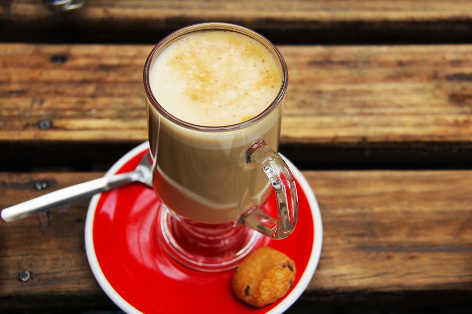 Flat White Red Biscuit