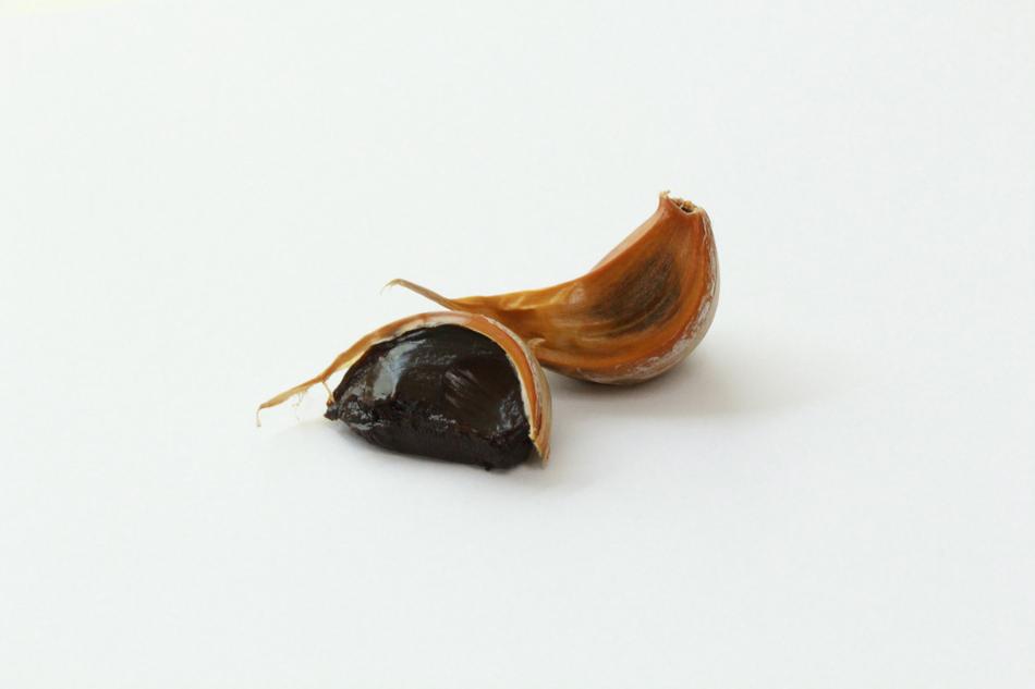 Garlic Black Aged