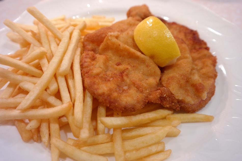 Wiener Schnitzel Dinner