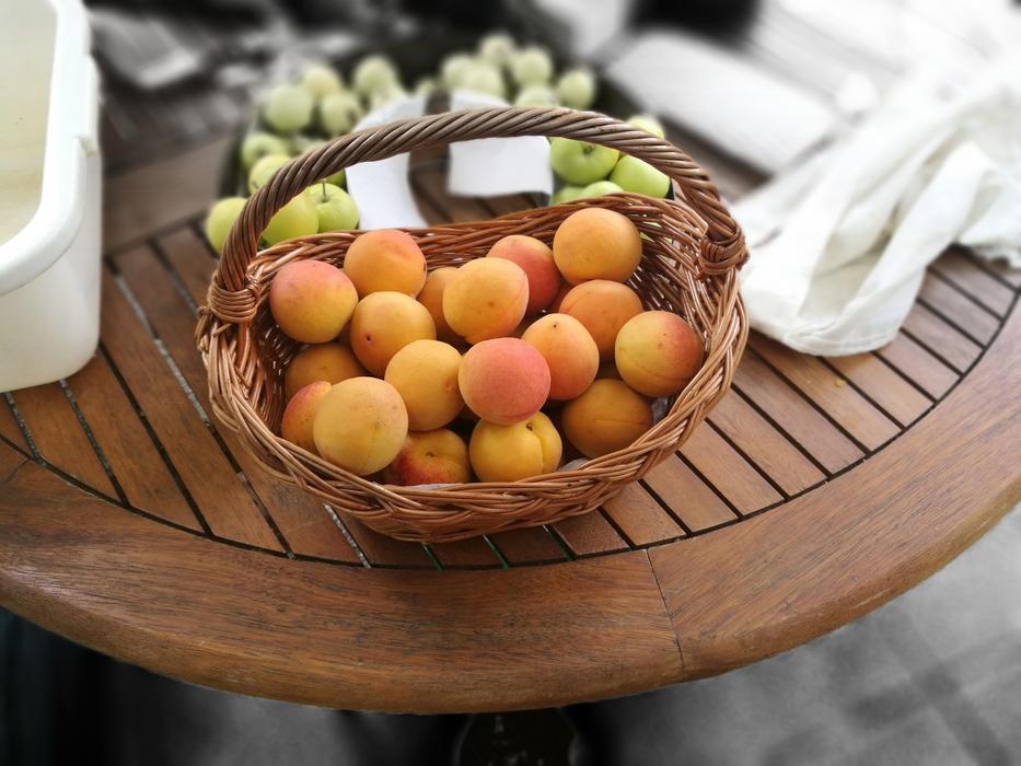 Fruit Basket Apricot