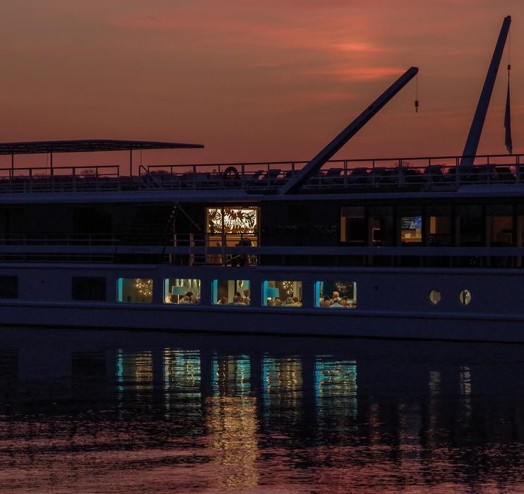 Waters Ship Restaurant