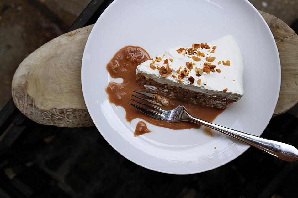 Baking Cake Ceramic