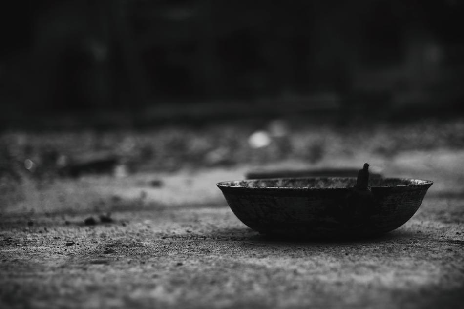Plate Black And White