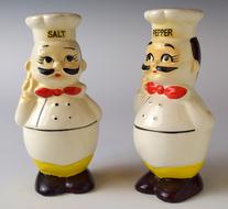 Shakers Salt Pepper