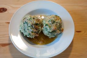 meatballs in plate