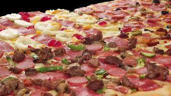 Pizza Pepperoni Salami