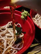 Noodles with chicken and vegetables