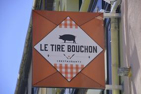 sign with pig