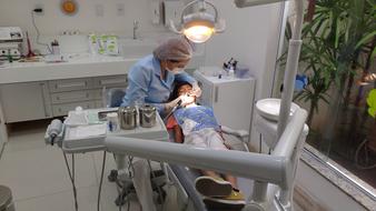 Dentist Child Tooth