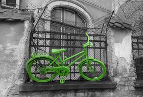 green vintage bike