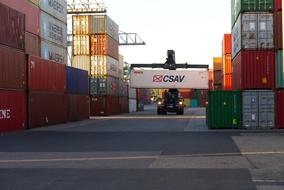Container Loading Crane