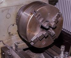 Rotary Head Lathe Metal close-up