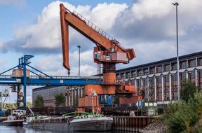 Crane Ship