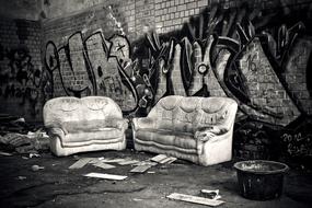 Lost old Rooms Sofa