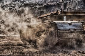 tracked vehicles in mining