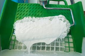 Roll Color Bucket