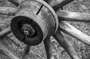 Wooden Wheel Wagon old