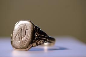 Ring Signet