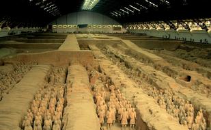 buried army in Mausoleum of the First Qin Emperor, china, Lintong